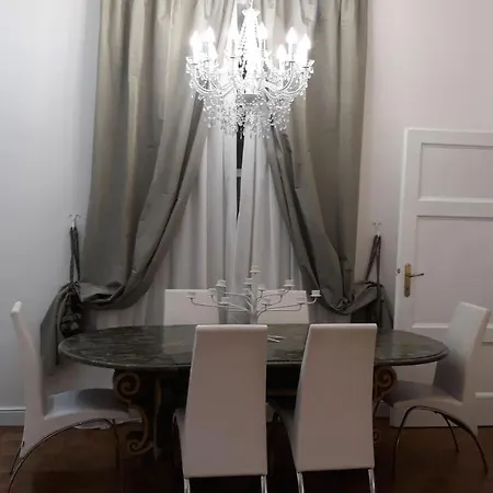 Charmerooms Palazzo Stampa Apartament Bergamo