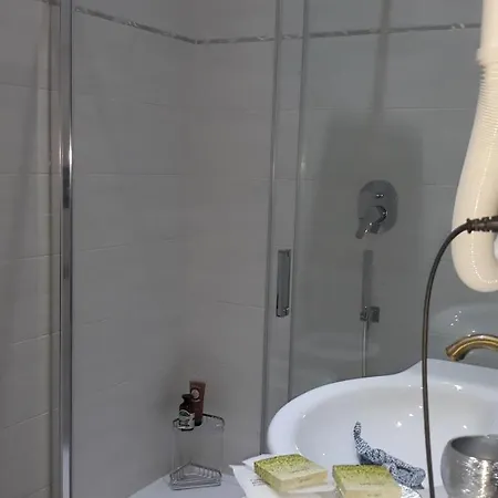 Charmerooms Palazzo Stampa Apartament *
